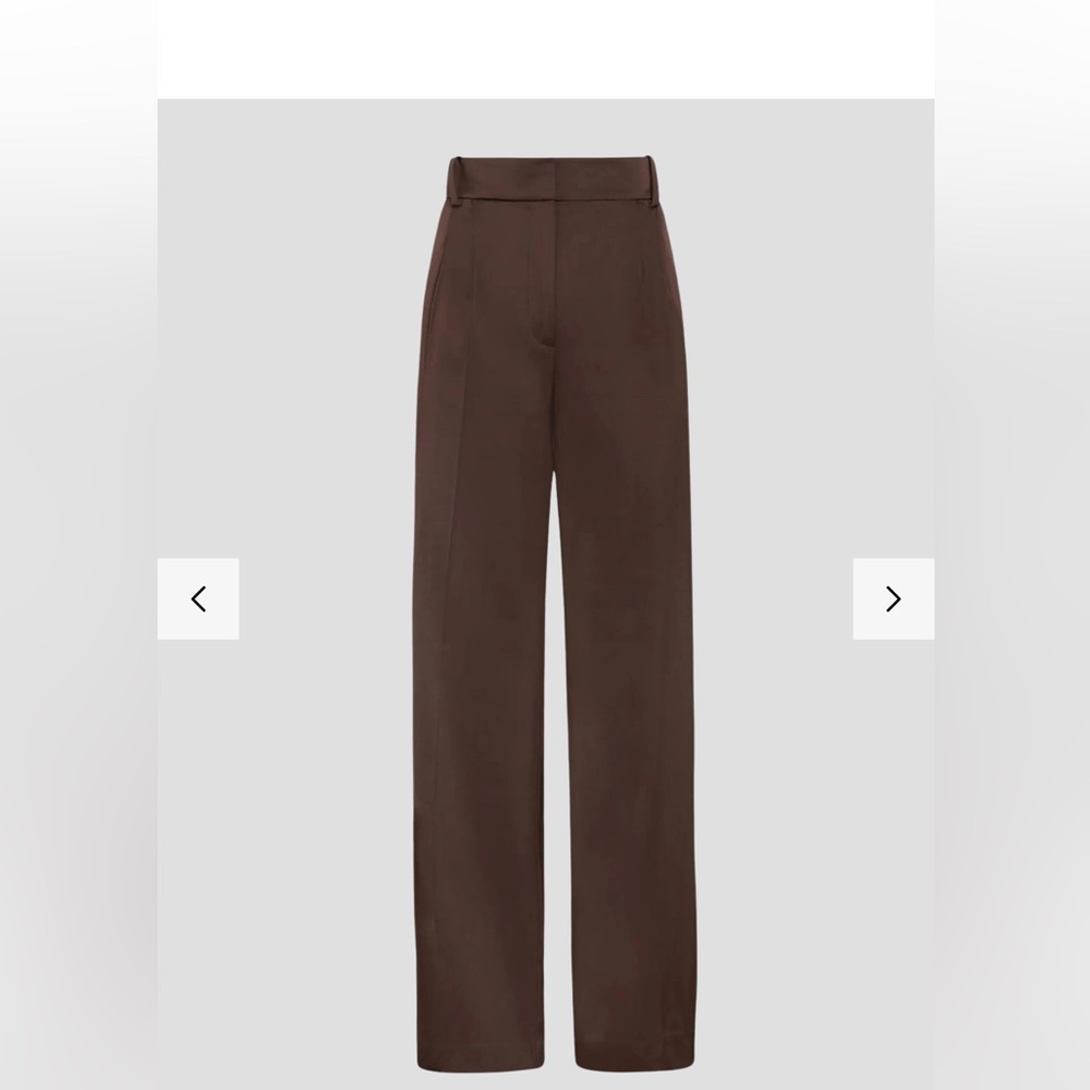 The favorite pant in color coffee by Favorite Daughter.